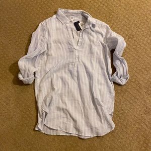 Tunic top from gap. Linen material size M.